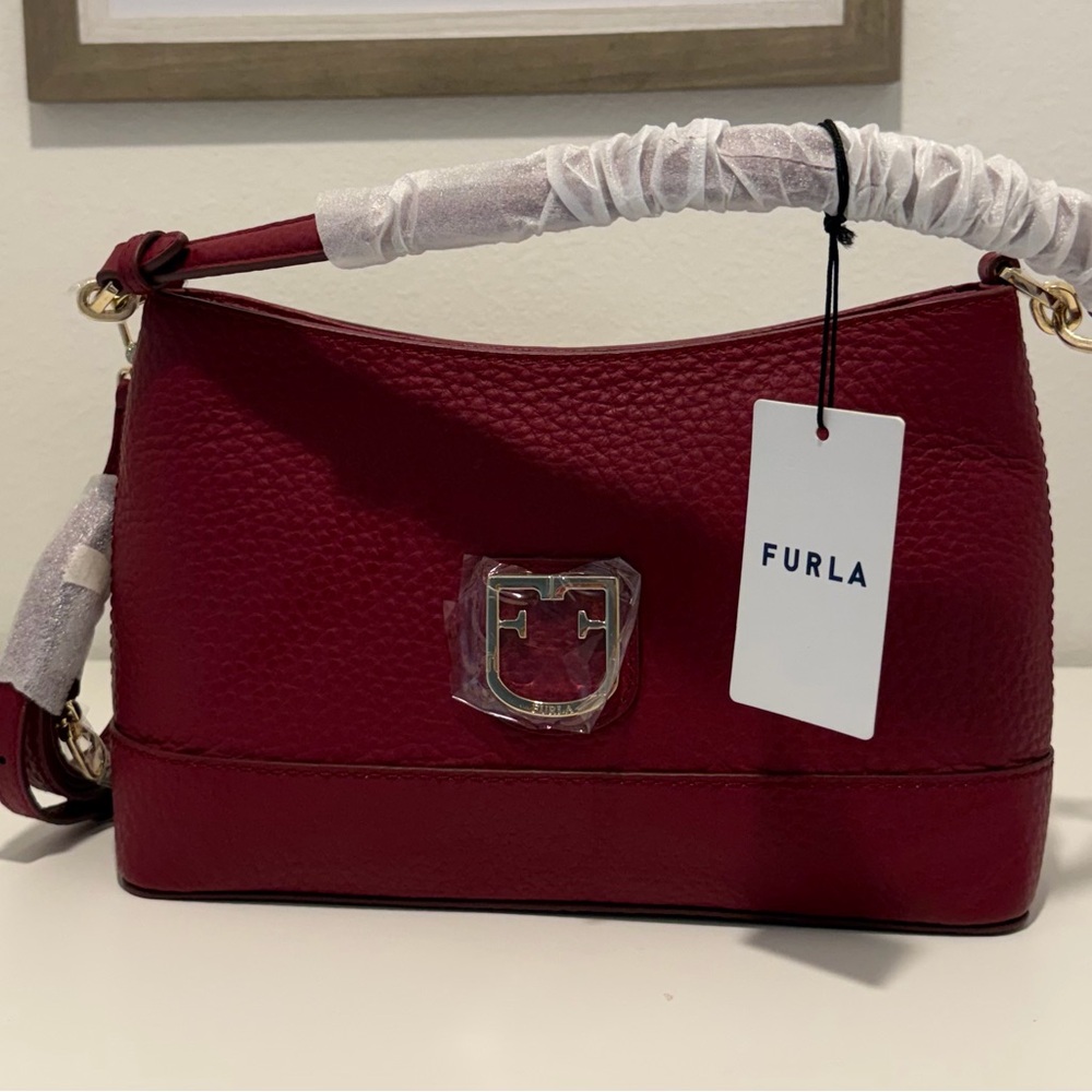 Furla Harper M leather shoulder bag Nirvana double handle Ciliegia